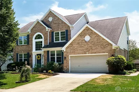 4193 Country Glen Cir, Dayton, OH 45432