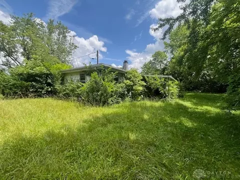 6900 Derby Rd, Dayton, OH 45417
