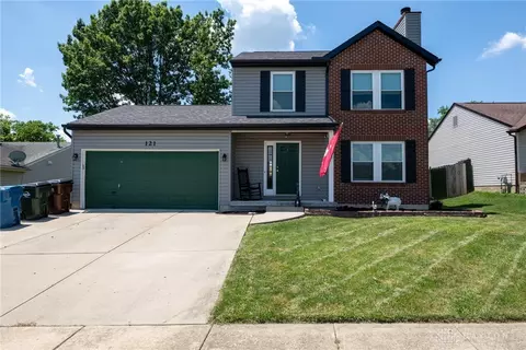 121 Shawnee Ct, Franklin, OH 45005