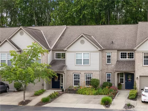 9925 Edgewood Ln, Sharonville, OH 45241