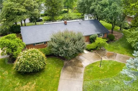 1104 Laurelwood Rd, Dayton, OH 45409