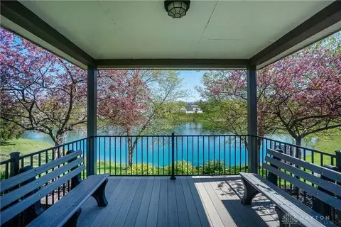 Exterior - 31 Waterstone Dr, Franklin, OH 45005 photo 11 of 11
