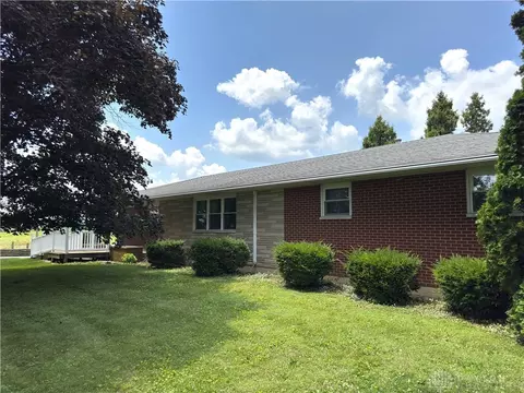 10315 N 127 Us, West Manchester, OH 45382