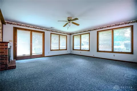 8225 Paragon Rd, Centerville, OH 45458 photo 21