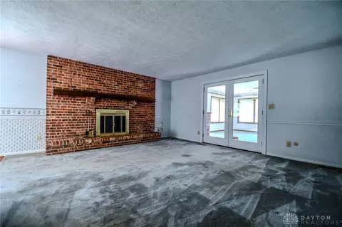 8225 Paragon Rd, Centerville, OH 45458 photo 6