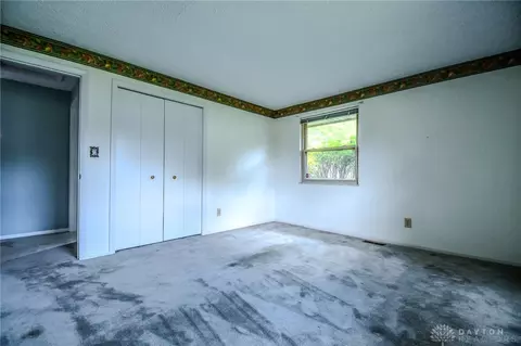 8225 Paragon Rd, Centerville, OH 45458 photo 18