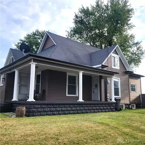 300 S Evans St, Saratoga, IN 47382