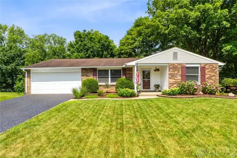 1464 New Way Dr, Dayton, OH 45434