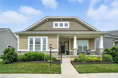 539 Bellasera Dr, Sugarcreek Township, OH 45440