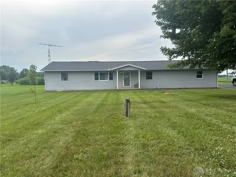 2489 N Houston Pike, South Vienna, OH 45369