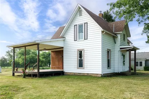 5214 Crawford Toms Run Rd, Brookville, OH 45309