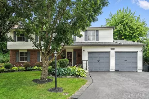 3811 Berryleaf Ct, Dayton, OH 45424