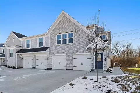 506 Glenhaven Way #756-204, Fairborn, OH 45324