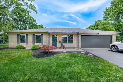 2201 Bellsburg Dr, Dayton, OH 45459