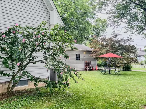 Exterior - 1110 E Main St, Troy, OH 45373 photo 5 of 10