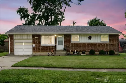 1305 Laramie Dr, Dayton, OH 45432