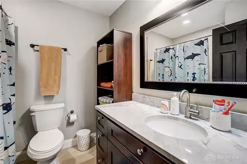 Bath - 3034 Sandywood Dr, Kettering, OH 45440 photo 3 of 3