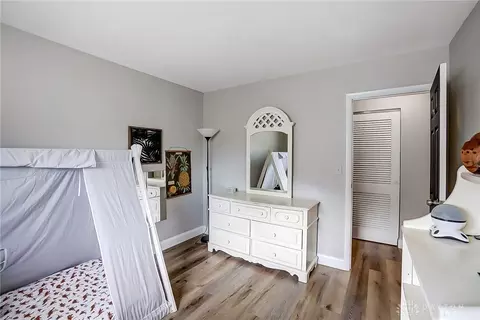 Bedroom - 3034 Sandywood Dr, Kettering, OH 45440 photo 4 of 5