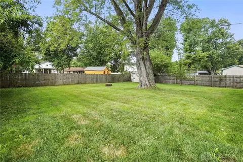 Exterior - 262 Upper Hillside Dr, Bellbrook, OH 45305 photo 9 of 9