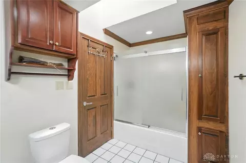 Bath - 1579 Big Hill Rd, Kettering, OH 45429 photo 11 of 11