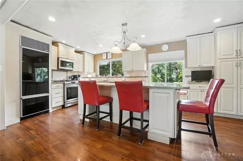 Kitchen - 1579 Big Hill Rd, Kettering, OH 45429 photo 1 of 11
