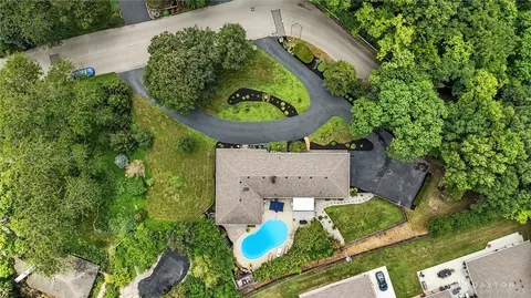 View/Area - 1579 Big Hill Rd, Kettering, OH 45429 photo 1 of 5