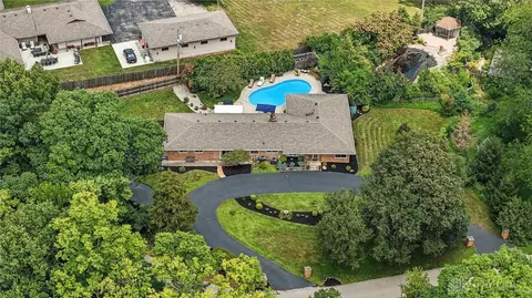 View/Area - 1579 Big Hill Rd, Kettering, OH 45429 photo 2 of 5