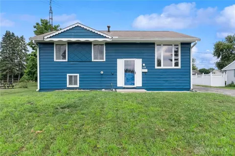 1220 Bookwalter Ave, New Carlisle, OH 45344