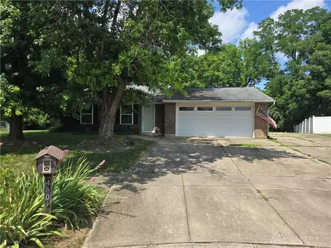 4801 Creeknoll Ct, Dayton, OH 45424