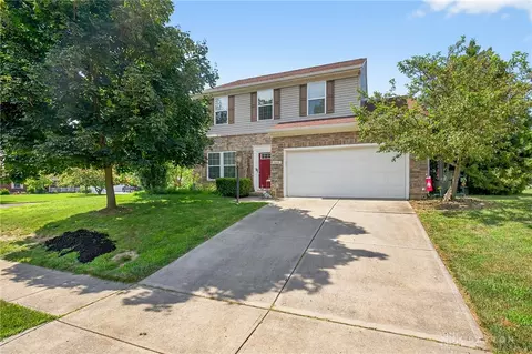 1601 Wimbledon Dr, Fairborn, OH 45324