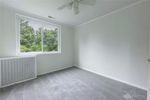 Bedroom - 1 Belknap Pl, Cincinnati, OH 45218 photo 1 of 6