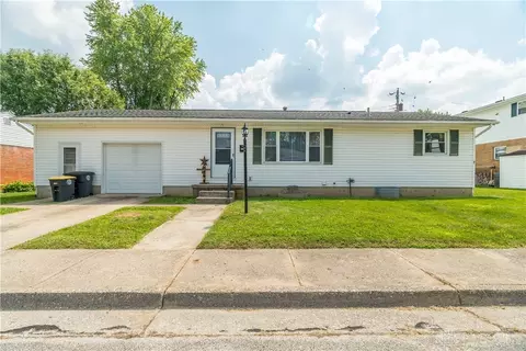 302 Sharon St, Covington, OH 45318