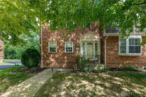 5853 Overbrooke Rd, Dayton, OH 45440