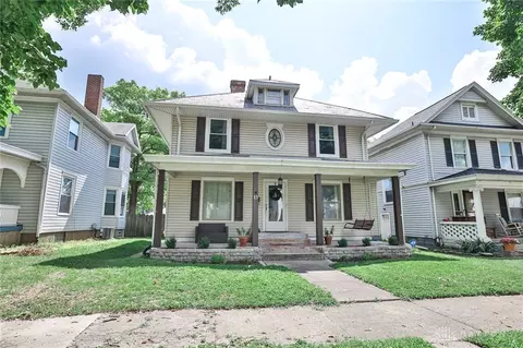 15 Harrison St, Middletown, OH 45042