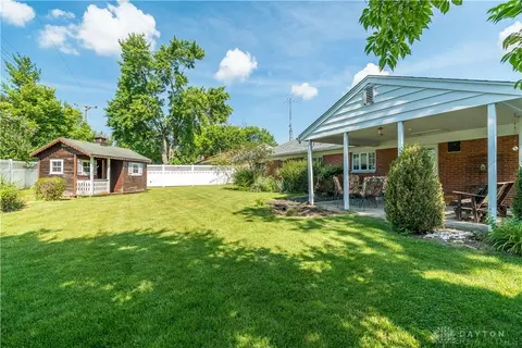 Exterior - 928 E Stroop Rd, Kettering, OH 45429 photo 1 of 5