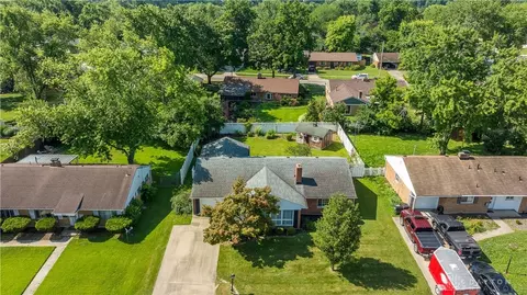 View/Area - 928 E Stroop Rd, Kettering, OH 45429 photo 2 of 2