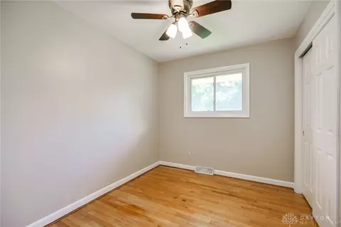Bedroom - 500 Clareridge Ln, Dayton, OH 45458 photo 5 of 8
