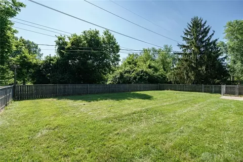 Exterior - 500 Clareridge Ln, Dayton, OH 45458 photo 5 of 8