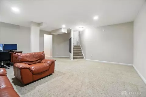 Living - 25 Kitty Hawk Dr, Springboro, OH 45066 photo 6 of 6