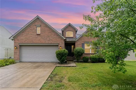 1821 Prairie Clover Dr, Lebanon, OH 45036
