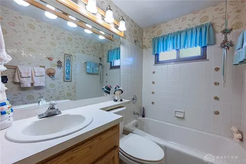 820 Cushing Ave, Kettering, OH 45429 photo 13