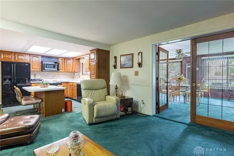 820 Cushing Ave, Kettering, OH 45429 photo 9