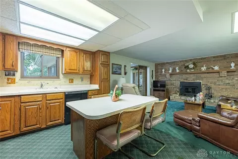 820 Cushing Ave, Kettering, OH 45429 photo 5