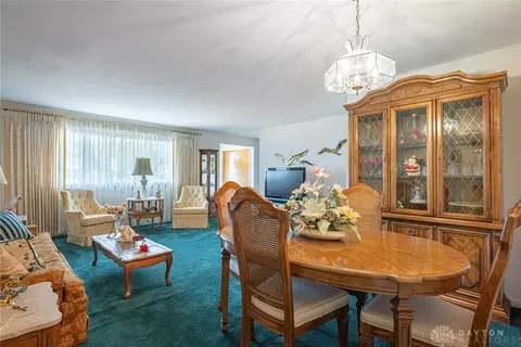 820 Cushing Ave, Kettering, OH 45429 photo 4