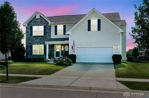 2937 E Ambrosia Ln, Xenia, OH 45385