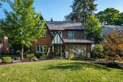 223 Harman Blvd, Oakwood, OH 45419