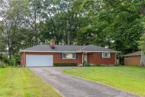 5057 W Enon Rd, Fairborn, OH 45324
