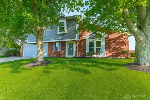 6721 Deer Meadows Dr, Dayton, OH 45424