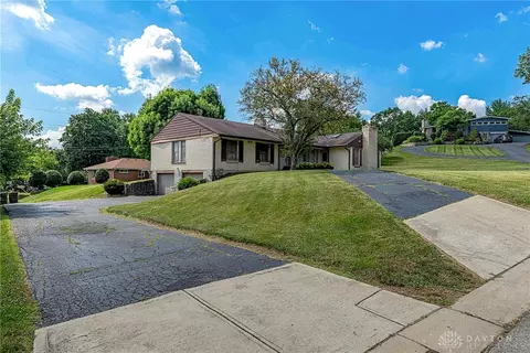 5282 Rahway Ct, Dayton, OH 45415