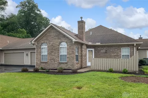 2402 Patrick Blvd, Beavercreek, OH 45431